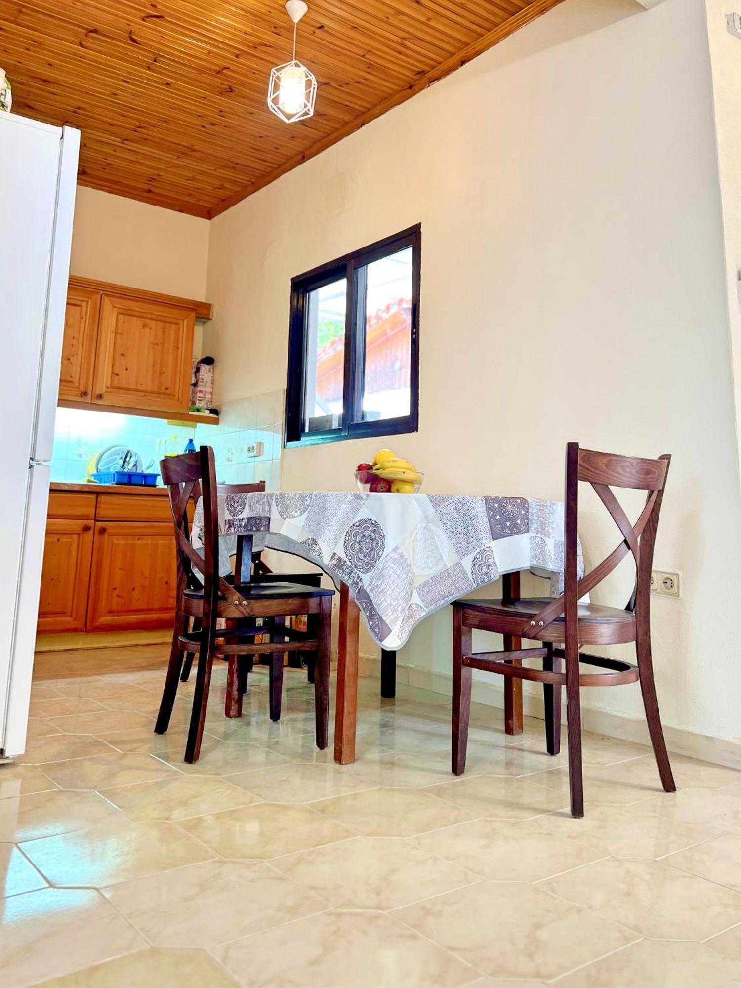 Guest House Julia Stavros  Exterior photo